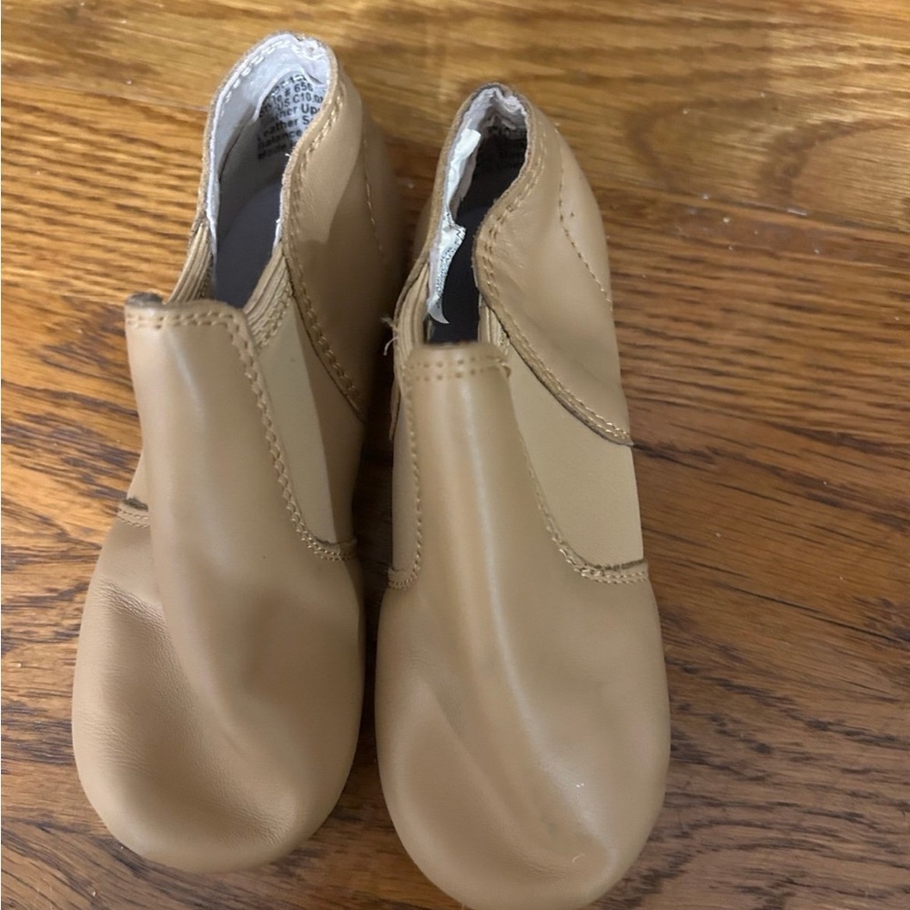 Capezio Tan Kids Shoes-worn once